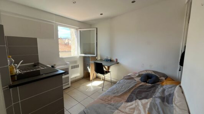 Voir la photo 1/8 du type apartment à Toulon