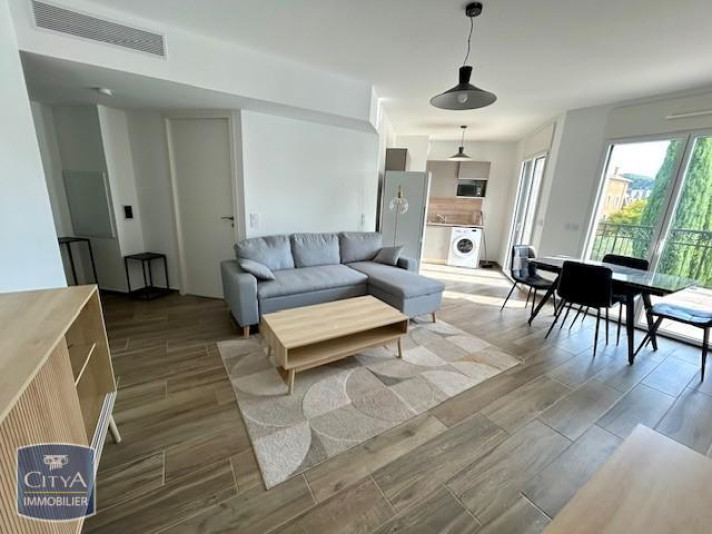 Voir la photo 1/10 du type apartment à Aix-en-Provence