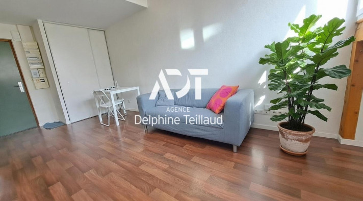 Voir la photo 1/6 du type apartment à Grenoble