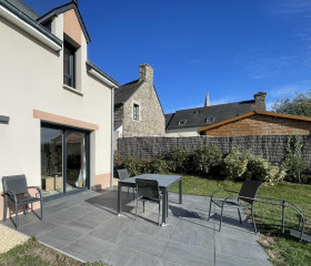 Maison à Saint-Père-Marc-en-Poulet