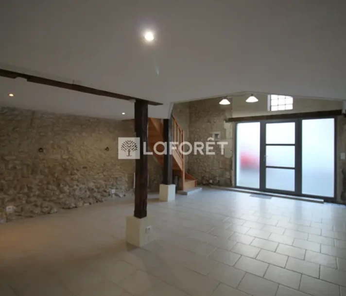 Maison à Tocane-Saint-Apre