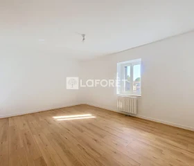 Studio à Neuville-sur-Saône