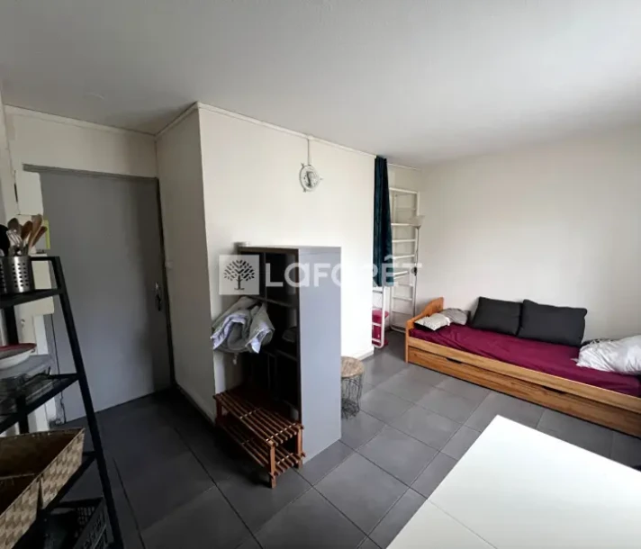Studio à Saint-Genis-Laval