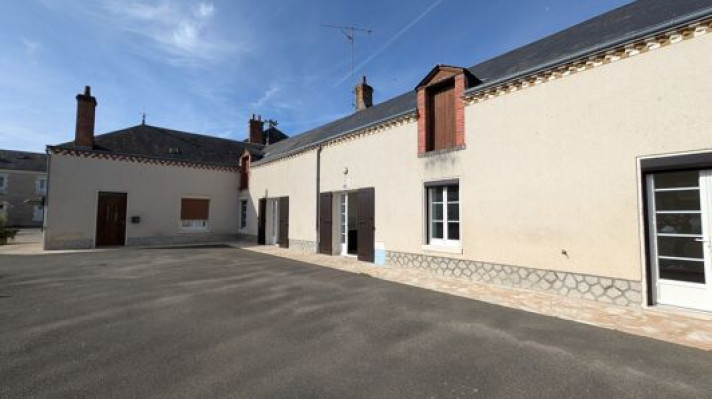 Voir la photo 1/9 du type house à Saint-Péravy-la-Colombe