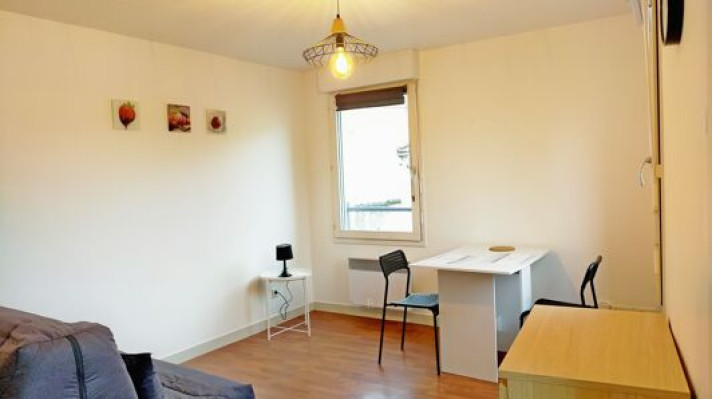 Voir la photo 1/6 du type apartment à Avon