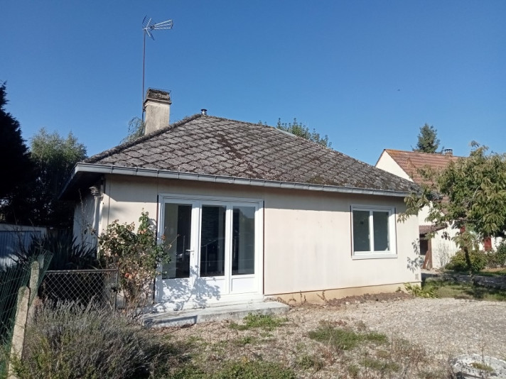 Voir la photo 1/7 du type house à Esternay