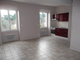 Appartement à Saint-Alban-les-Eaux