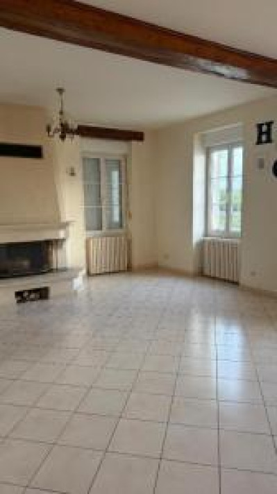 Voir la photo 1/12 du type apartment à Marolles-sous-Lignières