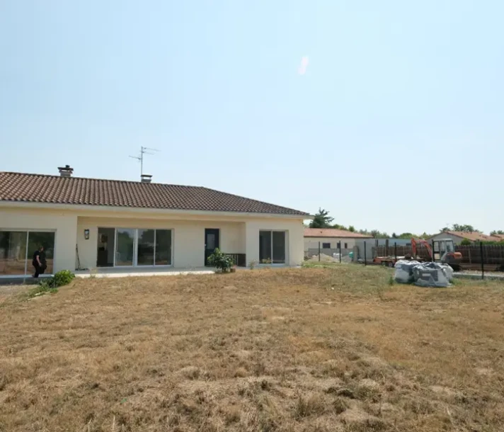 Maison à Villeneuve-Tolosane