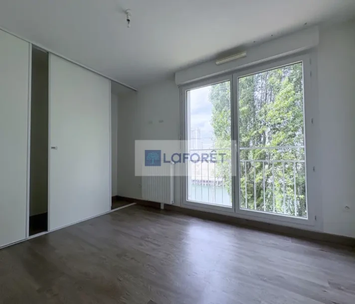 Voir la photo 1/6 du type apartment à Chelles