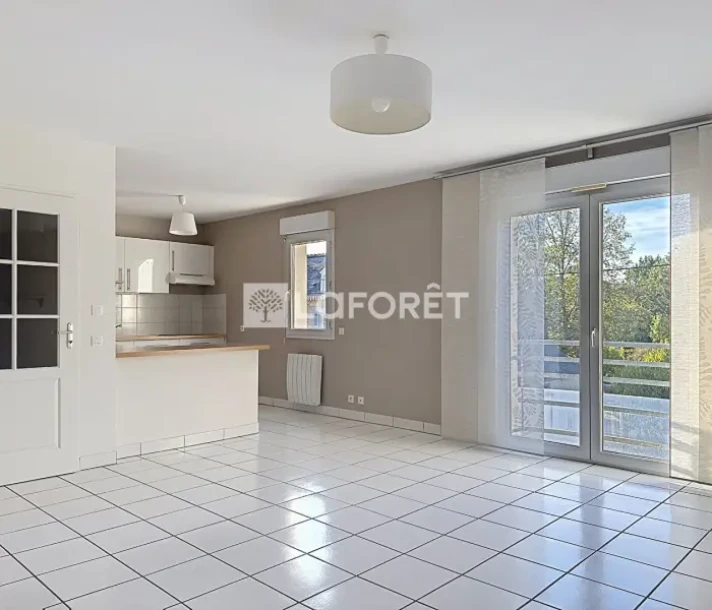 Appartement à Cellettes