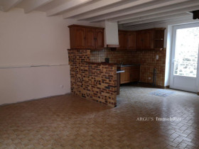 Maison à Bouresse