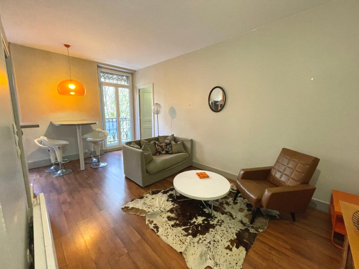 Voir la photo 1/2 du type apartment à Grenoble