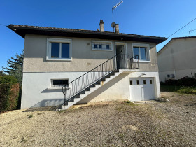 Maison à Savigné