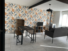 Maison à La Chapelle-Saint-Laurent