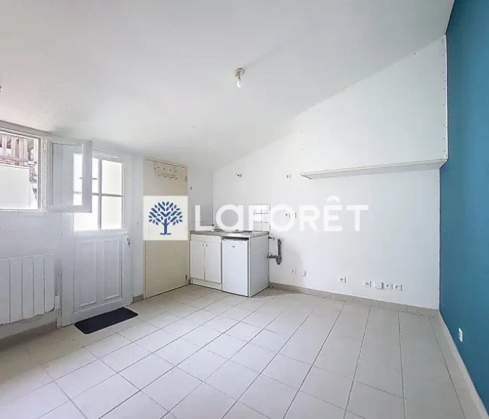 Voir la photo 1/3 du type studio à Amiens
