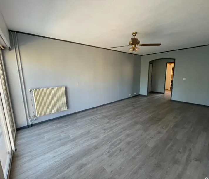 Voir la photo 1/14 du type apartment à Fréjus
