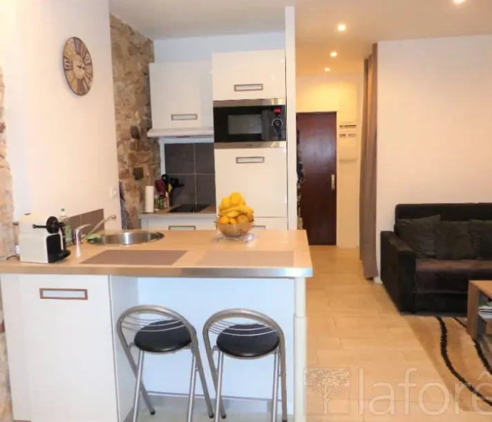 Voir la photo 1/9 du type apartment à Fréjus