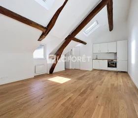 Studio à Suresnes