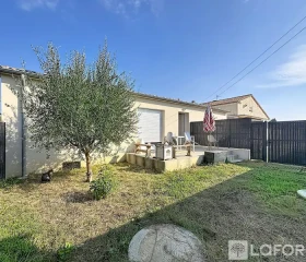 Maison à Camaret-sur-Aigues