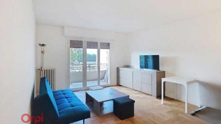Voir la photo 1/9 du type apartment à Angers