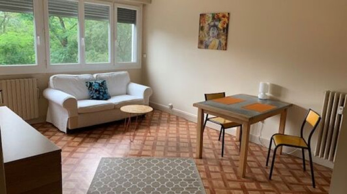 Voir la photo 1/5 du type apartment à Mazamet