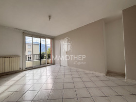 Appartement à Saint-Égrève