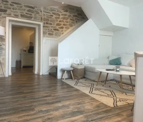 Maison à Plonéour-Lanvern