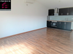 Appartement à Pézilla-la-Rivière