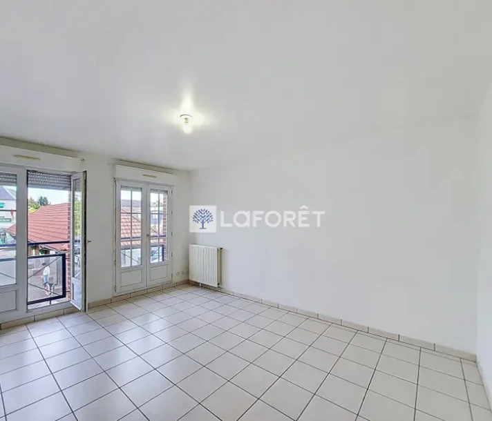 Voir la photo 1/12 du type apartment à Camon