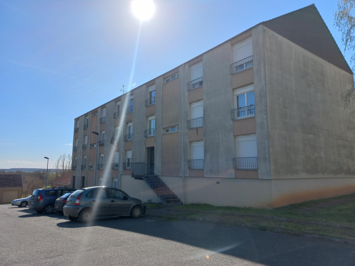 Appartement à Cluis