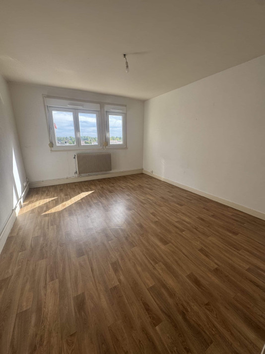 Appartement à Saint-Julien-les-Villas