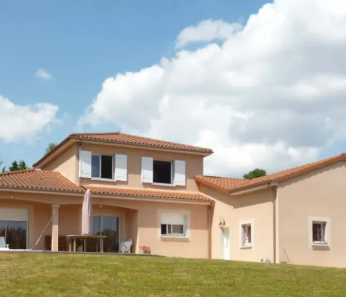 Voir la photo 1/11 du type house à Isle