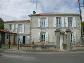 Maison à Jarnac