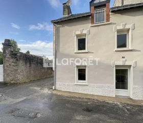 Maison à Peillac