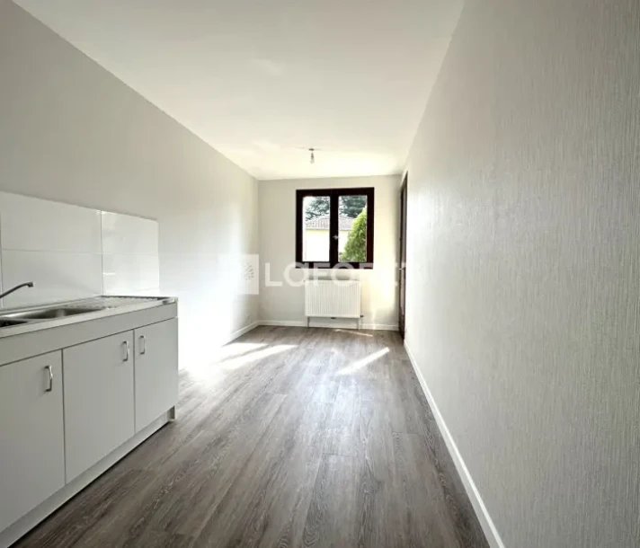 Voir la photo 1/8 du type apartment à Givors
