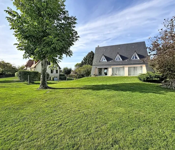 Voir la photo 1/16 du type house à Le Thuit de l'Oison