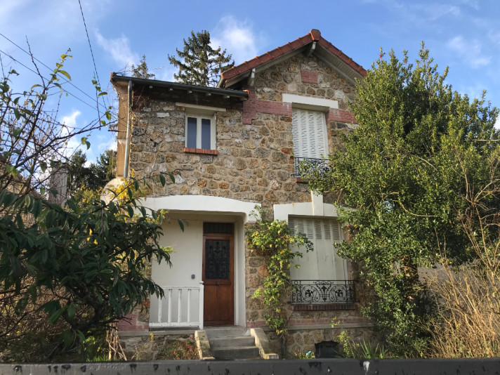 Voir la photo 1/11 du type house à Saint-Leu-la-Forêt