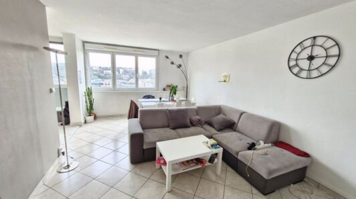 Voir la photo 1/9 du type apartment à Lyon