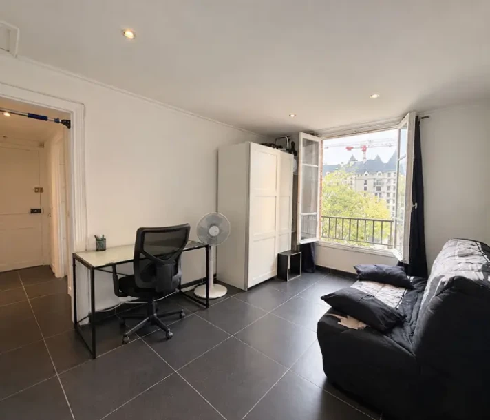 Studio à Puteaux