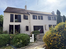 Maison à Fontainebleau