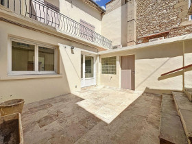 Maison à Sénas