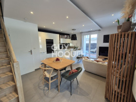 Appartement à Décines-Charpieu