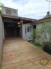 Maison à Pons