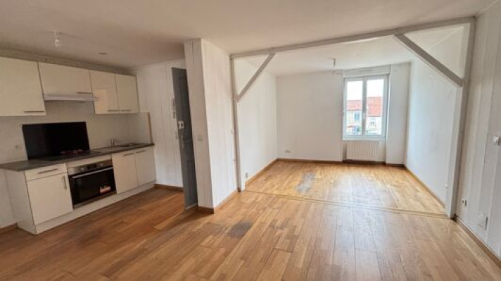 Appartement à Crézancy