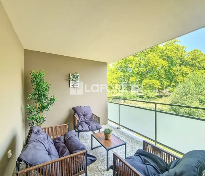 Appartement à Lons