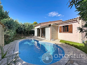 Maison à Roquebrune-sur-Argens