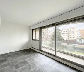 Studio à Courbevoie