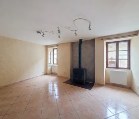 Maison à Saint-Bris-le-Vineux