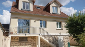 Maison à Torcy